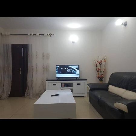Chez Jo Deux Apartment Yaounde Exterior photo